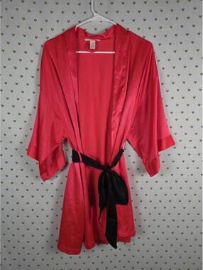 Victorias Secret Satin Silky Robe Coral Wrap Kimono Lounge  MEDIUM LARGE